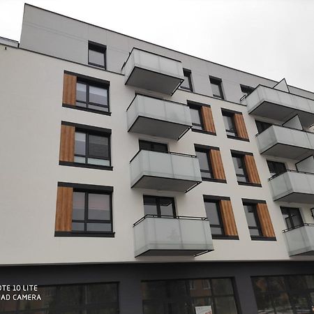 Apartament Pileckiego Nowy Dwor Mazowiecki Modlin Airport Exterior foto